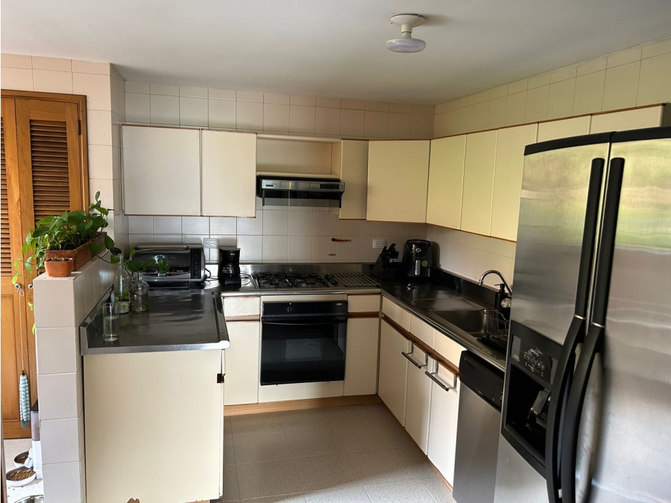 Vendo amplio apartamentoenzona muy tranquila cerca al tesoro — foto 5