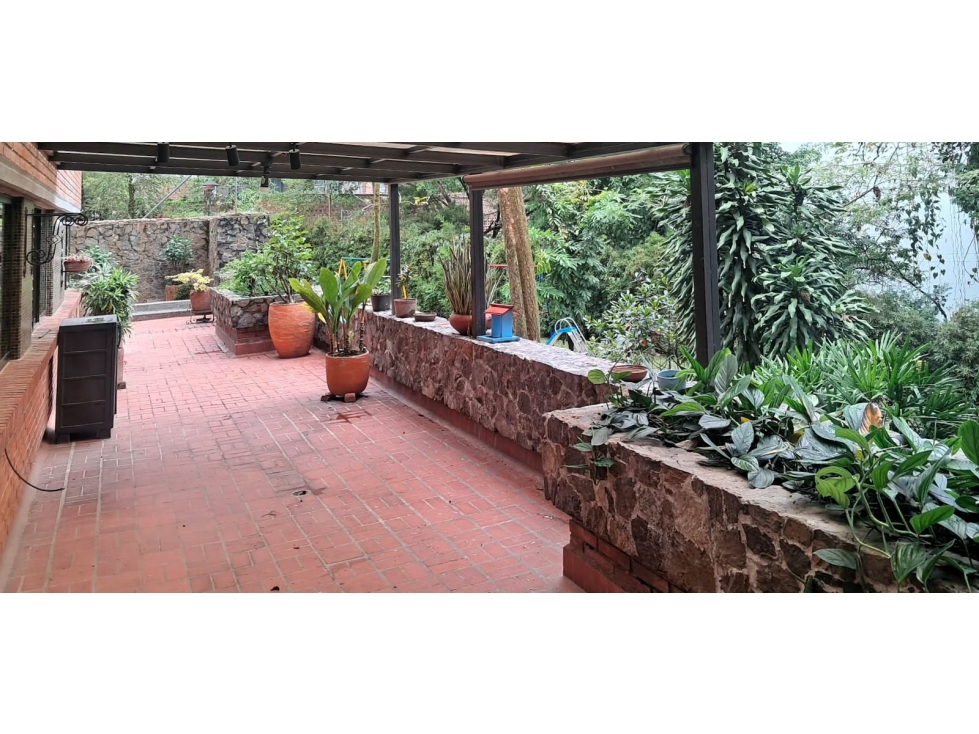VENTA APARTAMENTO CASTROPOL EL POBLADO MEDELLIN — foto 2