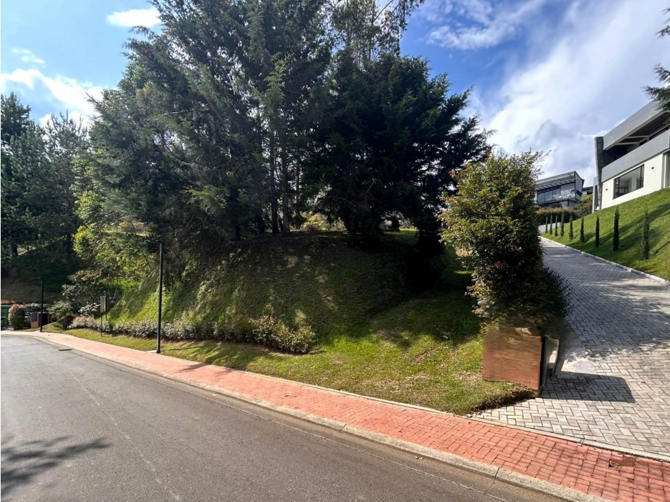 VENTA LOTE SECTOR DON DIEGO EL RETIRO.