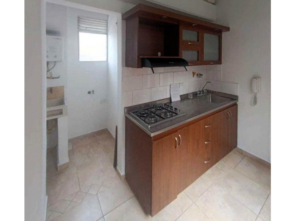 VENDO APARTAMENTO 65 METROS LA MILAGROSA MEDELLIN — foto 4