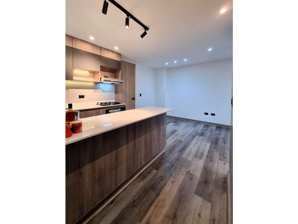 VENTA APARTAMENTO EN BARRIO BOSTON MEDELLIN.OSV — foto 5