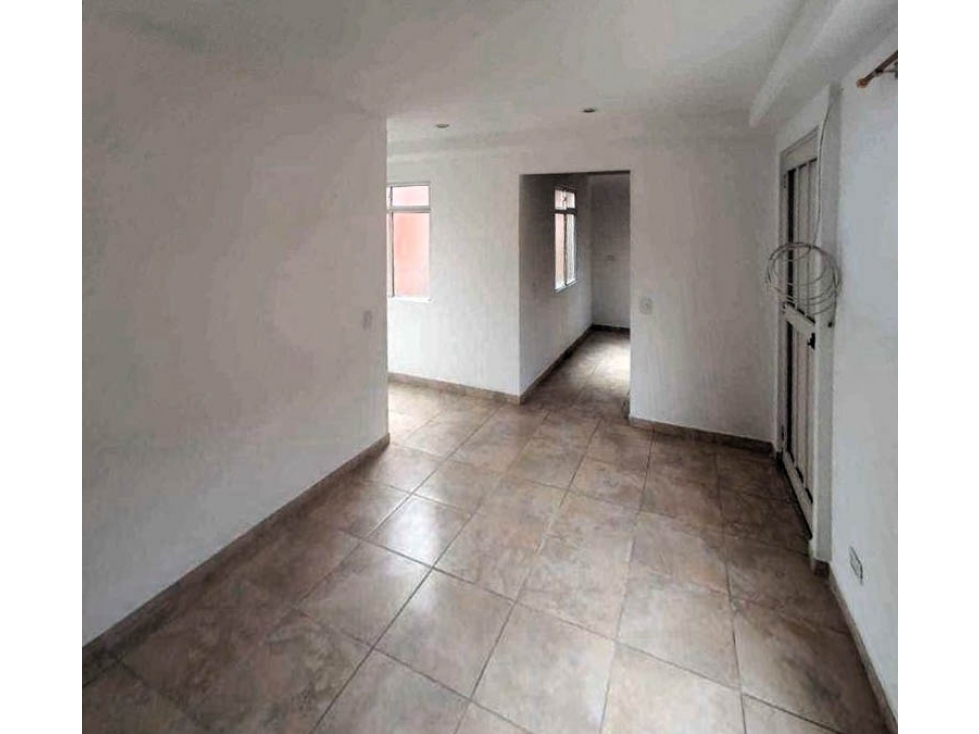 VENDO APARTAMENTO 65 METROS LA MILAGROSA MEDELLIN — foto 5