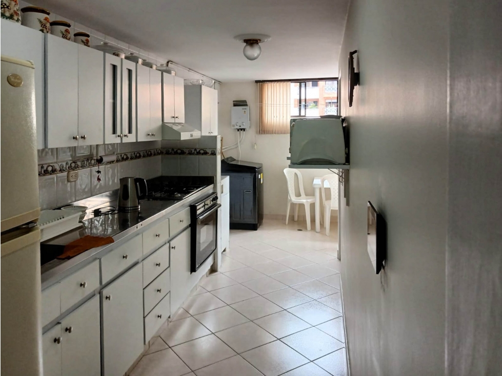 VENTA APARTAMENTO SANTA TERESITA LAURELES MEDELLIN — foto 4