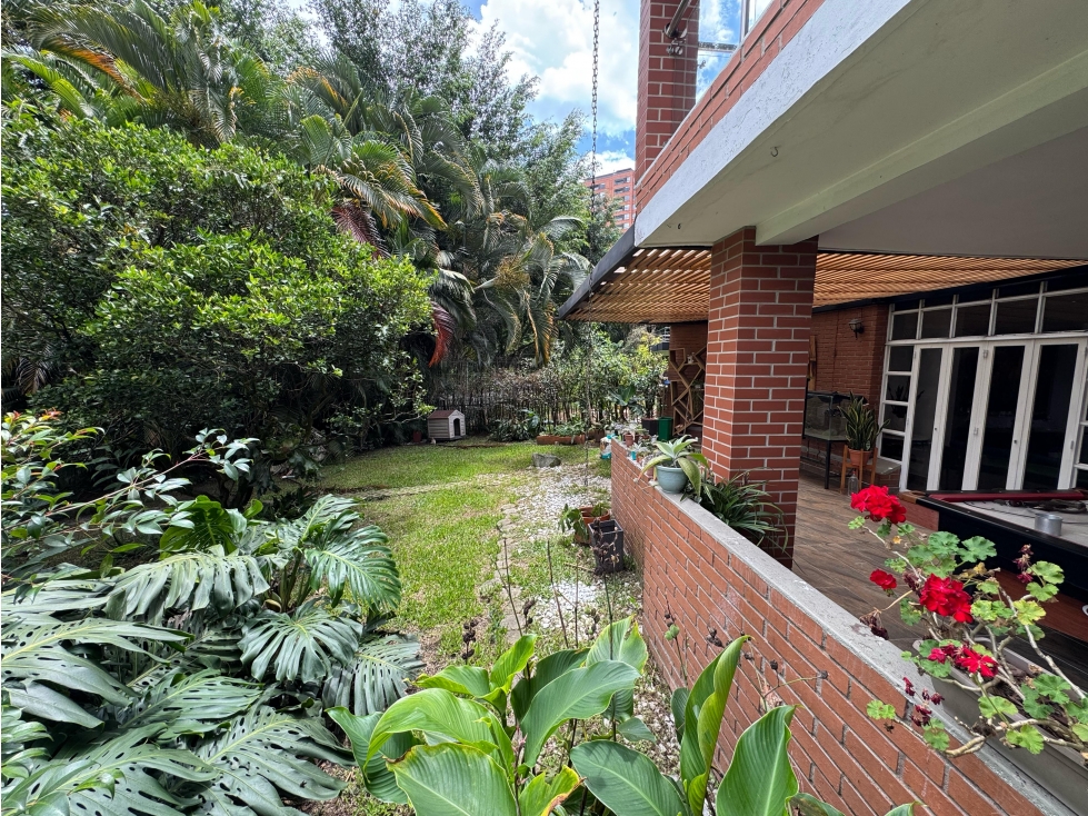 CMCA Casa en El Poblado — foto 5