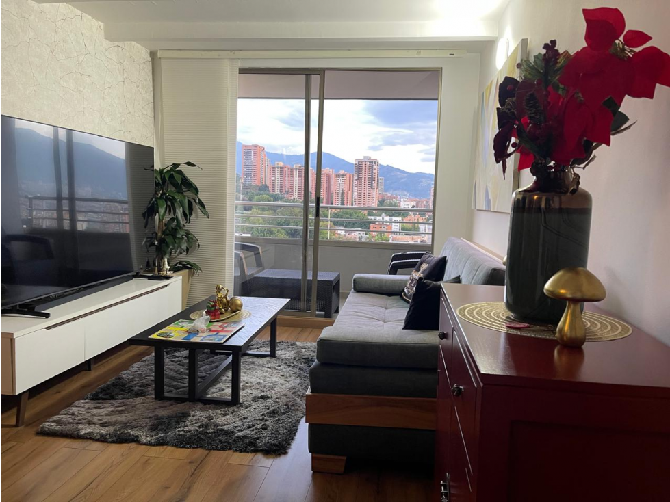 Vista asegurada: Vendo apto de 68m² en Riachuelos, El Poblado — foto 6