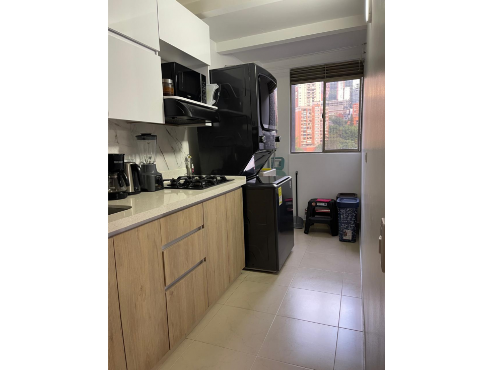 Vista asegurada: Vendo apto de 68m² en Riachuelos, El Poblado — foto 4