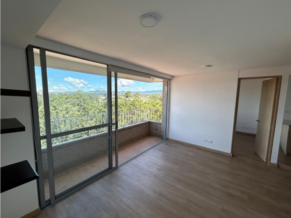 Altura, y luz Hermoso apto tipo mariposa en Viverdi (58 m²). — foto 6