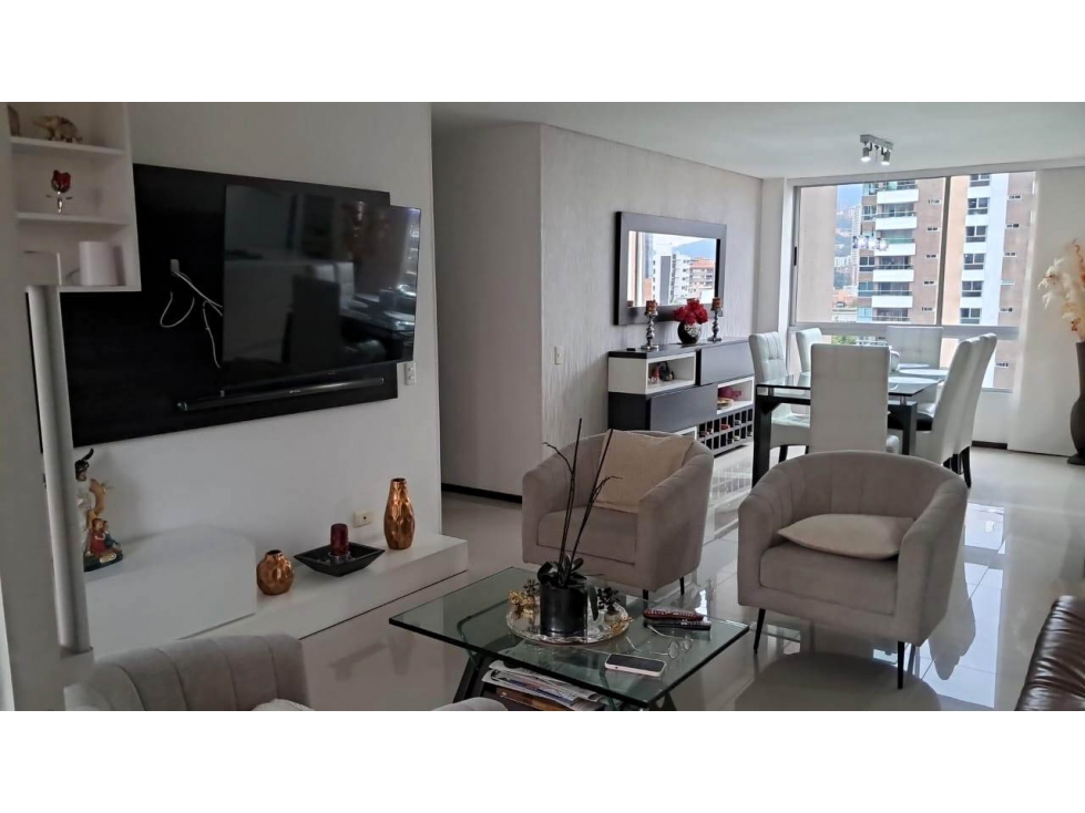 VENTA APARTAMENTO CASTROPOL POBLADO MEDELLIN — foto 2