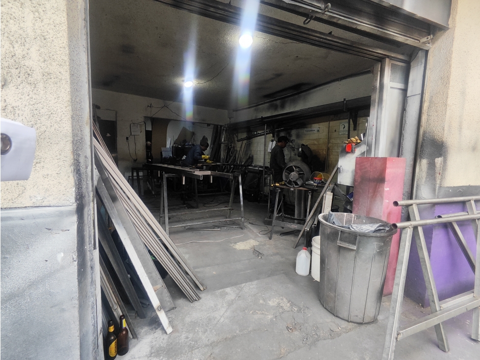 CASA + 3 COMERCIOS EN LA ESTRADA: Renta Inmediata y Potencial — foto 3