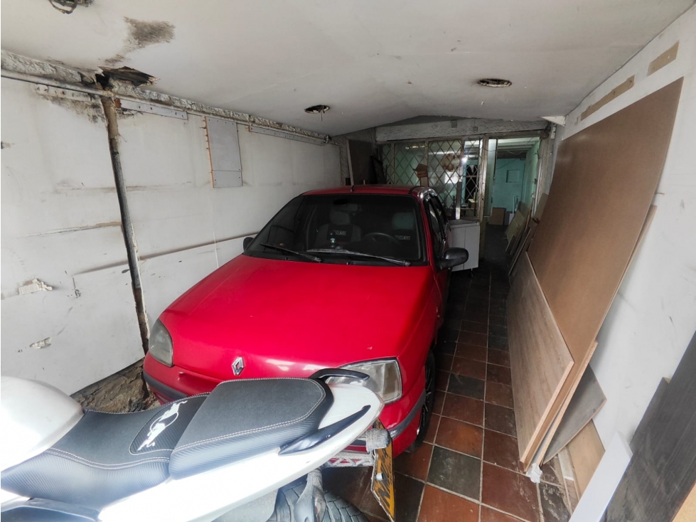INVERSIÓN ESTRATÉGICA SOBRE AV CALI CASA LOTE COMERCIAL ENGATIVA — foto 2