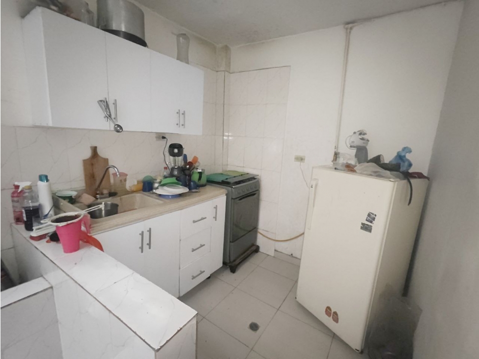 Fontibón La Laguna Casa rentable venta con 3 apartamentos rentando — foto 5