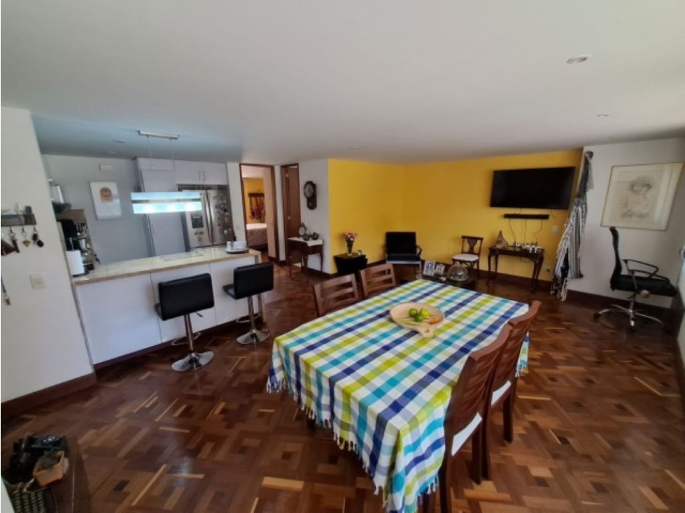 APARTAMENTO EN VENTA REMODELADO CON TERRAZA EN EL NOGAL — foto 5