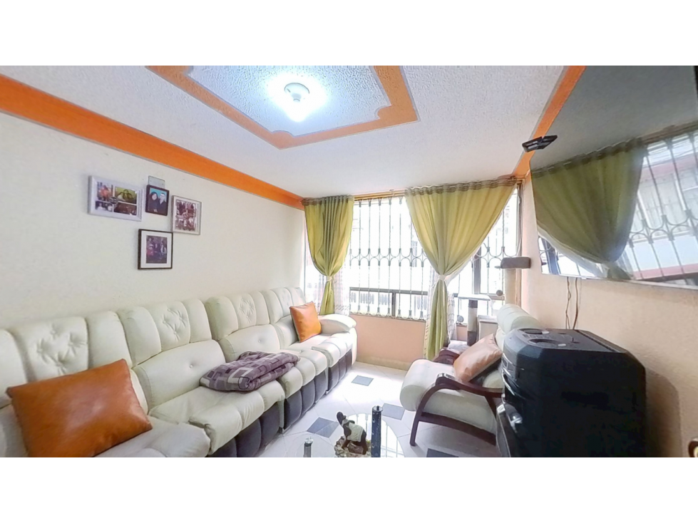 Casa en Venta de 116m2 con 5 habitaciones - Engativá