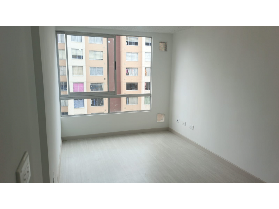Venta Apartamento 3 hab, 45 mts2, ROMA RESERVADO II, Bosa — foto 2