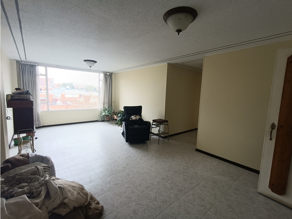 Venta Apartamento 3 hab, 75 mts2, edificio Tolotá 2 Puentelargo — foto 2