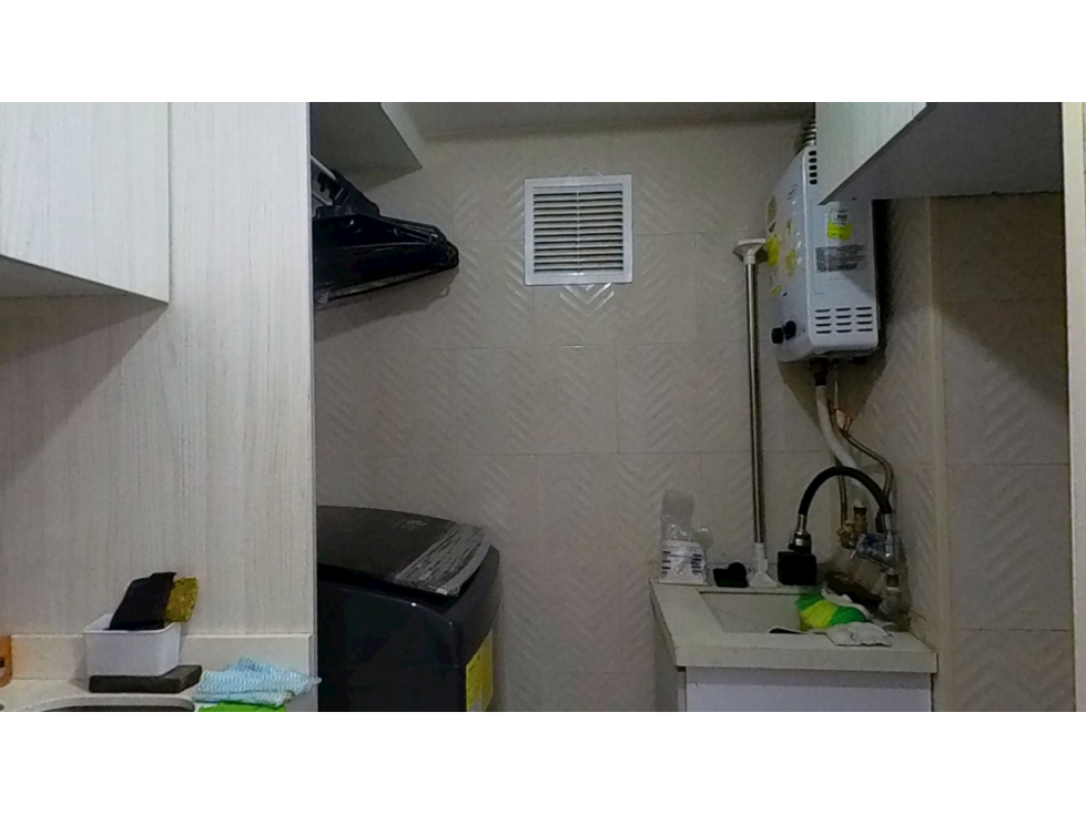 Venta Apartamento 3 hab, 49 mts2, Parque Primaveral, Islandia, Bosa — foto 2