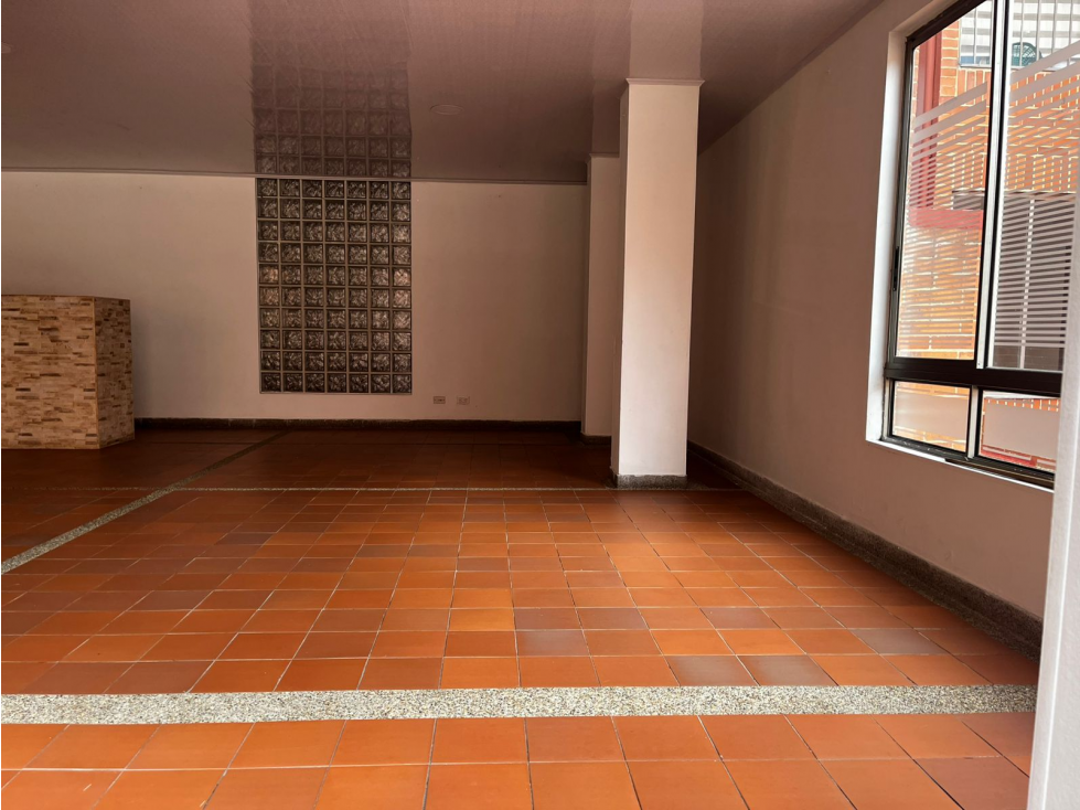 Venta Apartamento 3 hab, 94 mts2, Parque Los Hayuelos, Fontibón — foto 2