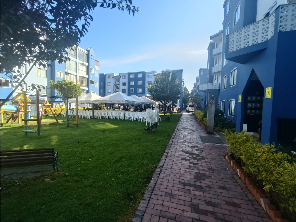 VENDEMOS - Parques de Alejandría 5to piso 3 hab Parqueadero propio — foto 4