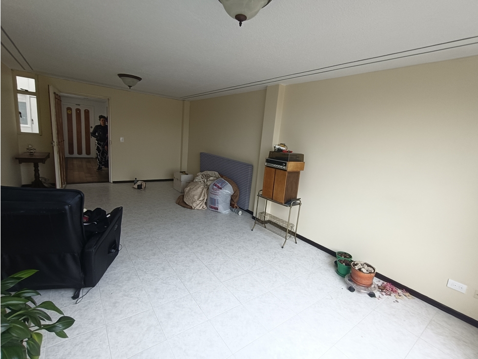 Venta Apartamento 3 hab, 75 mts2, edificio Tolotá 2 Puentelargo — foto 3