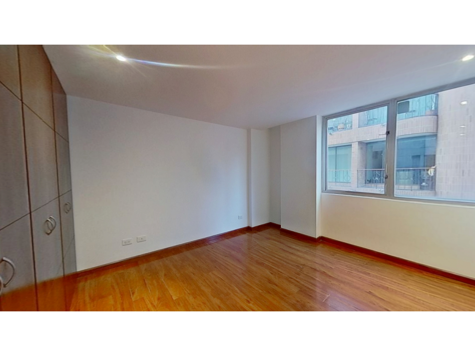Venta Apartamento 2 hab, 83 mts2, Santa Bárbara, Usaquén — foto 2