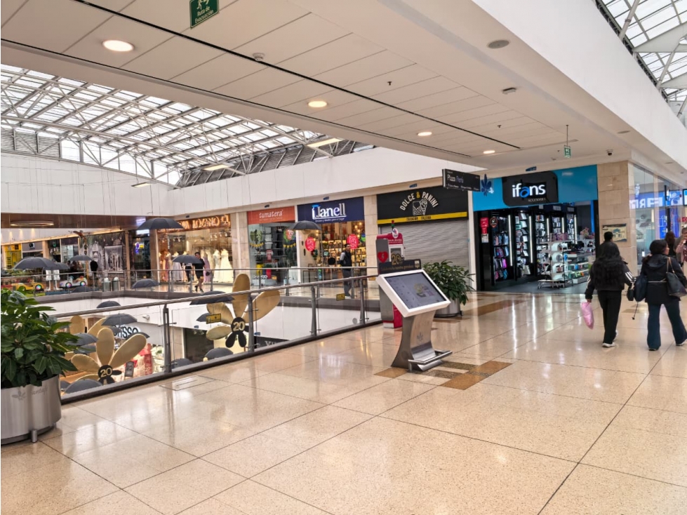 VENDEMOS- Local en Centro comercial Santafé — foto 6