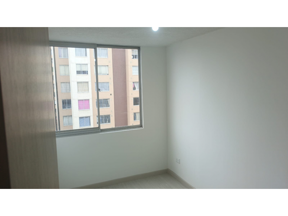 Venta Apartamento 3 hab, 45 mts2, ROMA RESERVADO II, Bosa — foto 3