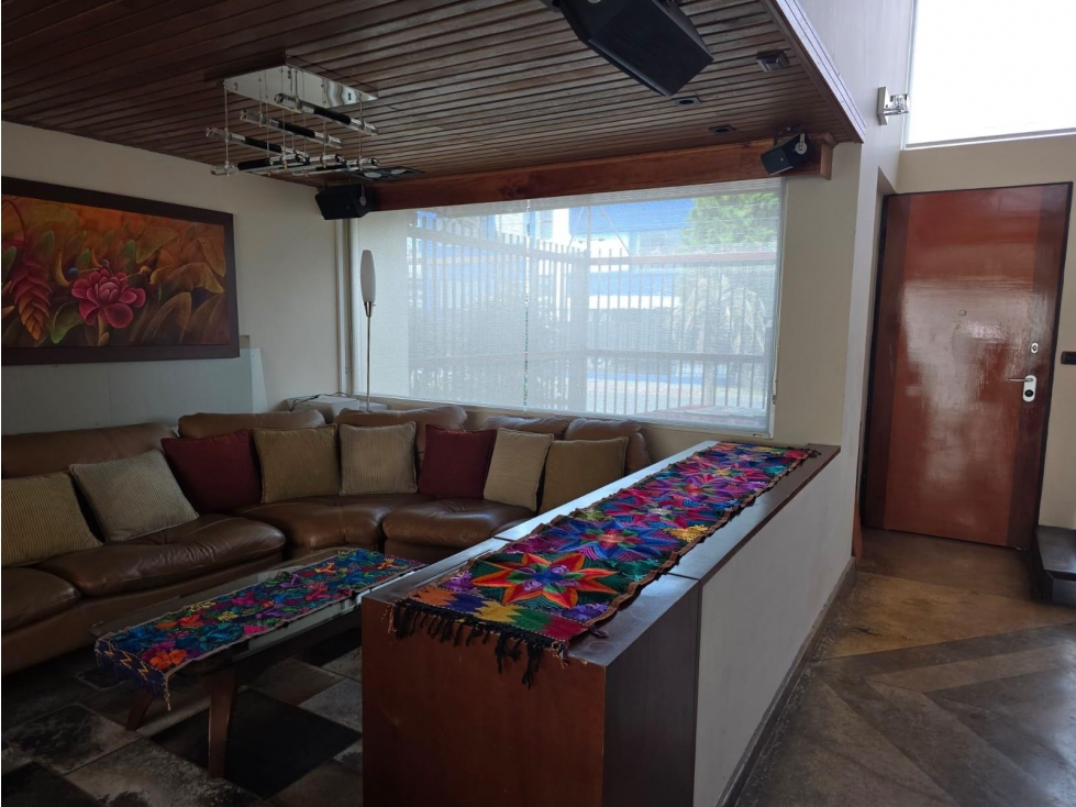 Casa en Belalcázar 346 mts2 renovada full. Lista para escriturar. — foto 6