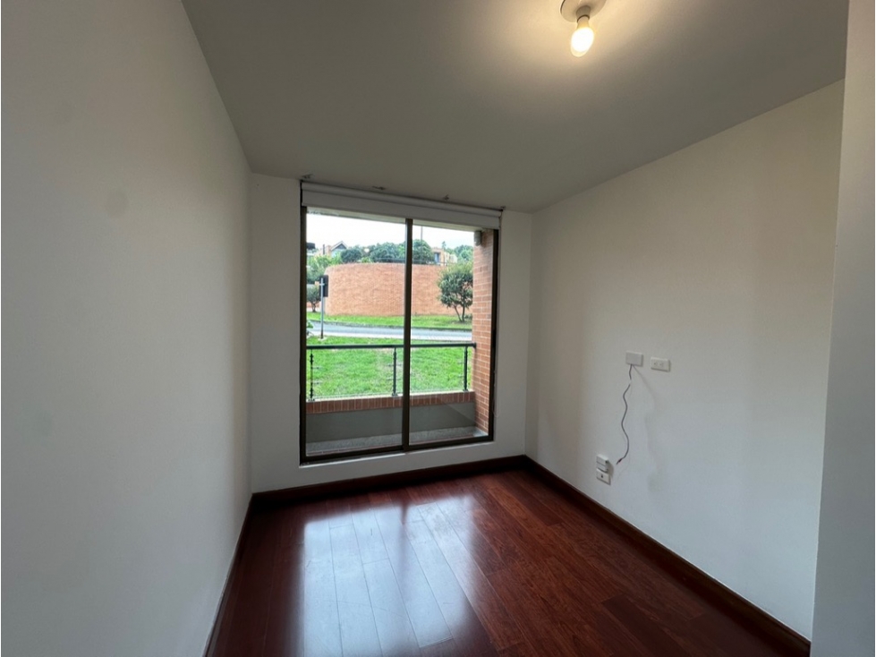 Alquiler de Apartamento Altos de la colina Norte de Bogotá — foto 4