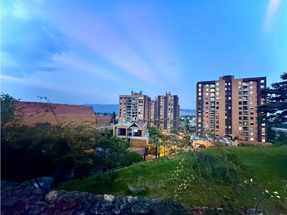 Venta de Apartamento Altos de la Colina - Norte de Bogotá