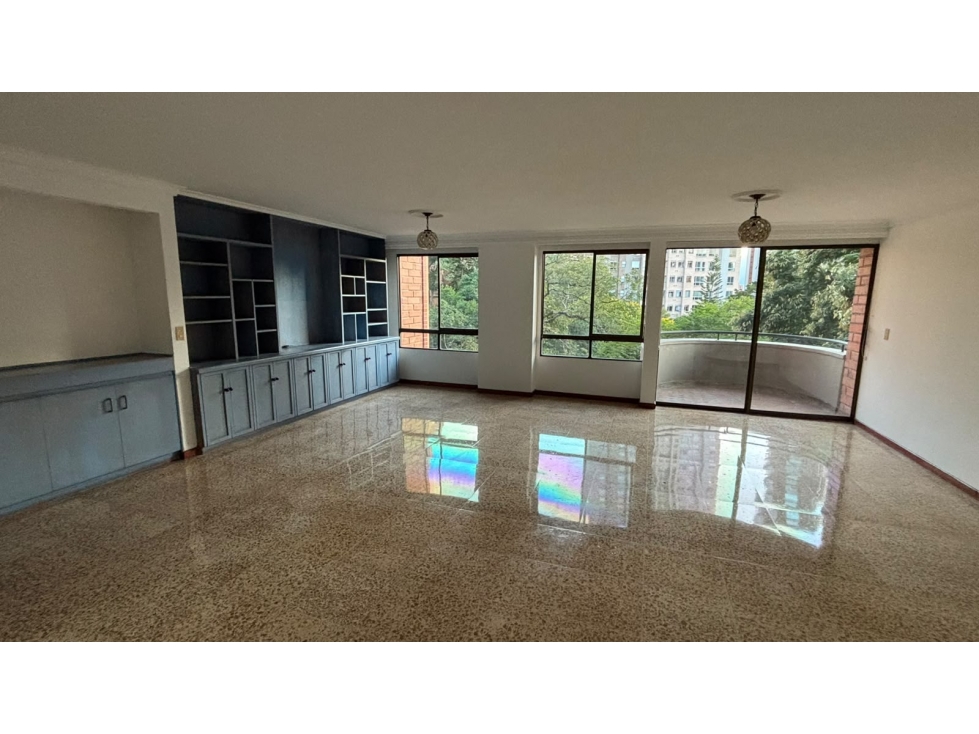 Apartamento en venta El Poblado Medellín