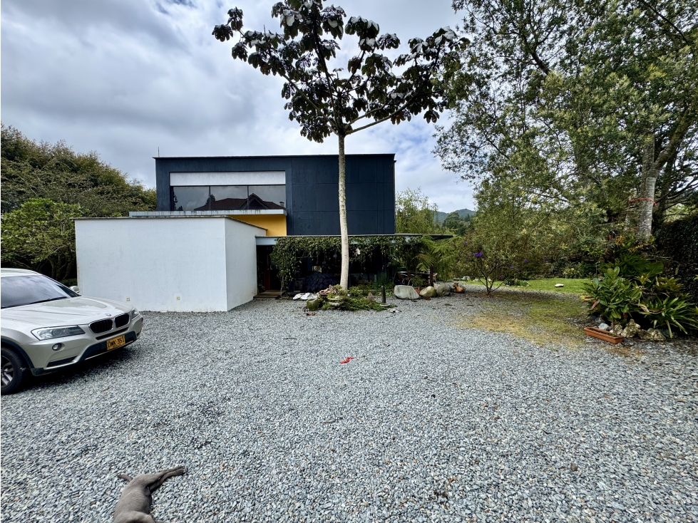 Casa En Venta - Alto del Escobero - Envigado — foto 3