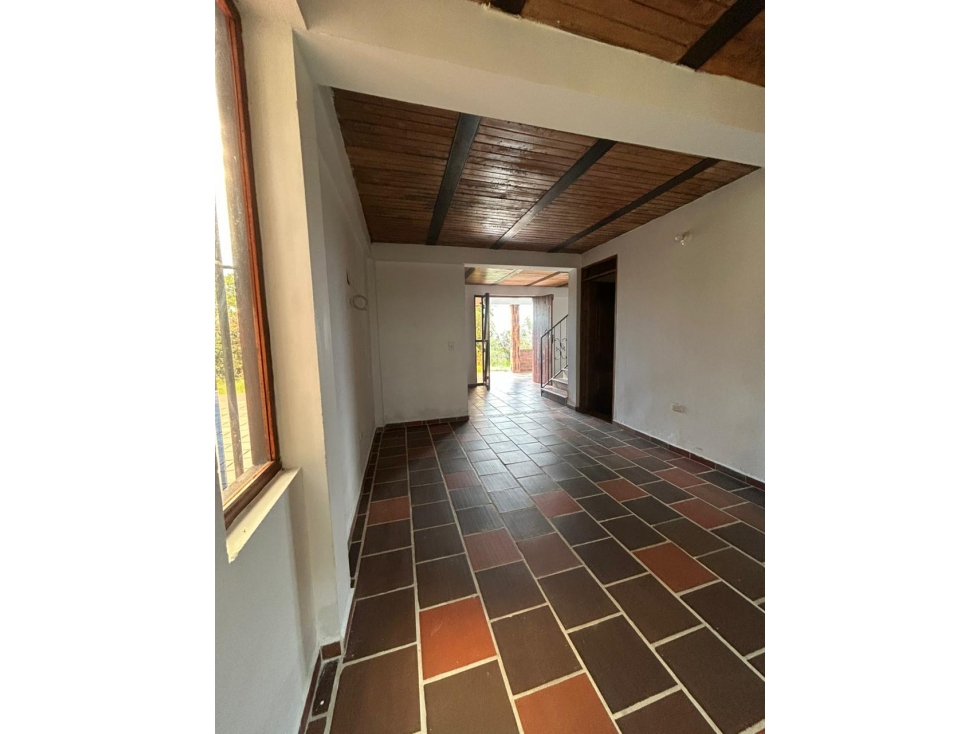 FINCA EN GUARNE PARA ARRIENDO - 6