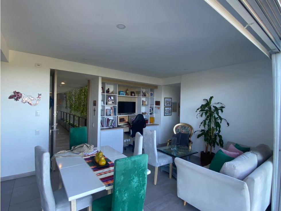 Vendo apartamento 3 habitaciones en aparco - 1