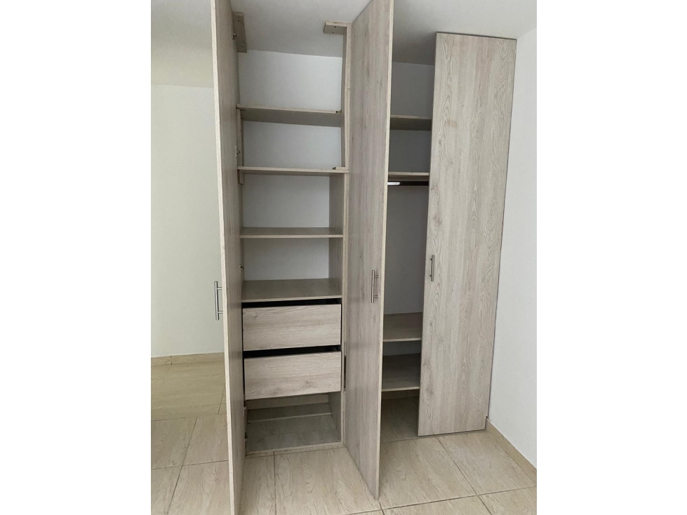 Vendo apartamento 3 habitaciones avenida ambala — foto 6