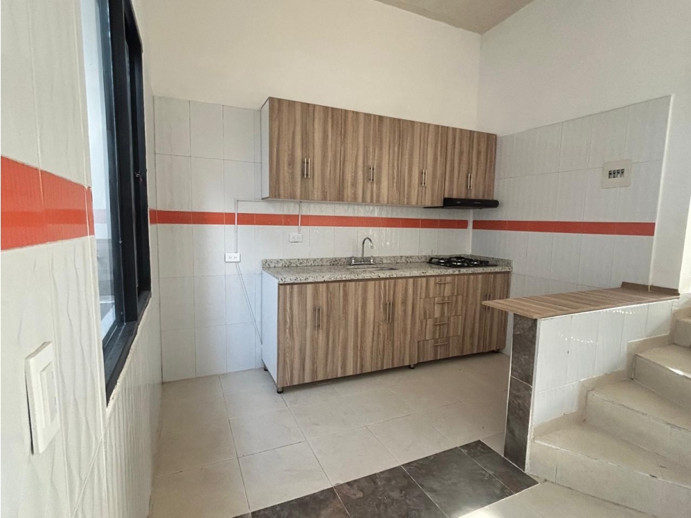 VENDO CASA 2 PISO EN URBANIZACION SECTOR BOQUERON - 5