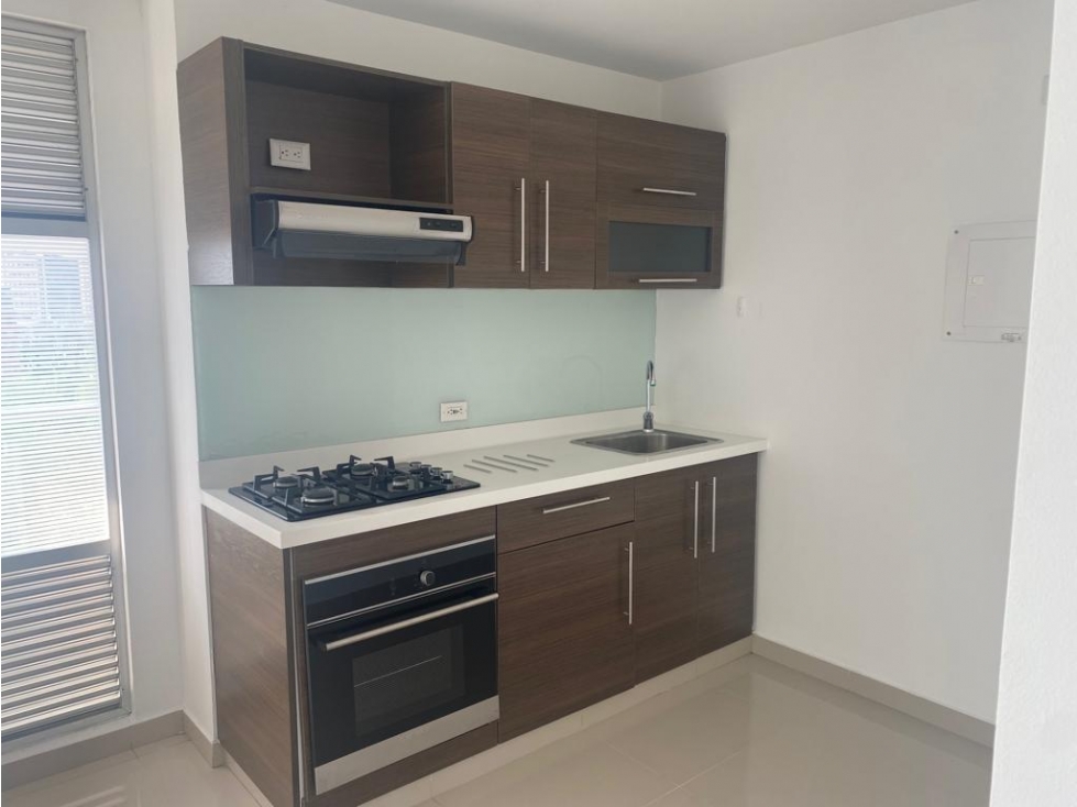 VENDO HERMOSO APTO EN PISO 3 EN PIEDRA PINTADA ALTA — foto 2