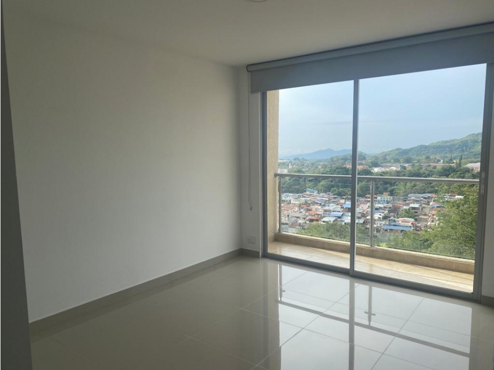 VENDO HERMOSO APTO EN PISO 3 EN PIEDRA PINTADA ALTA — foto 5