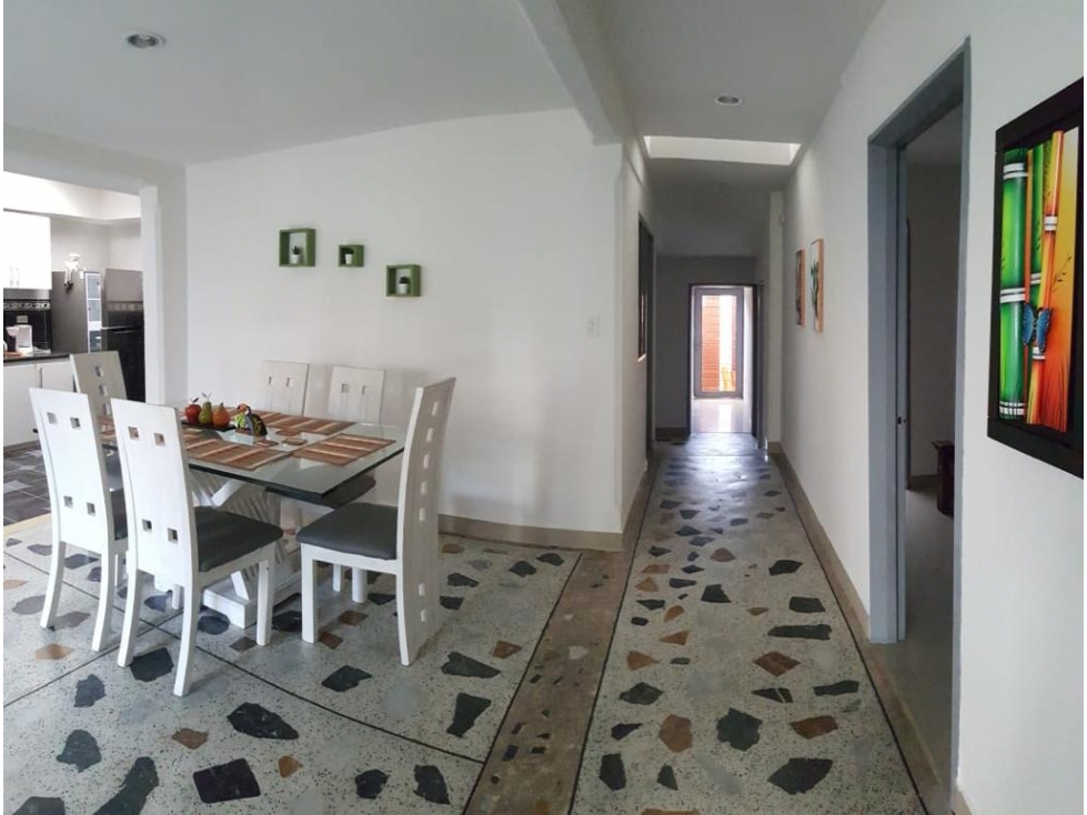 VENTA DE CASA POR EL PORTAL DEL QUINDIO — foto 2