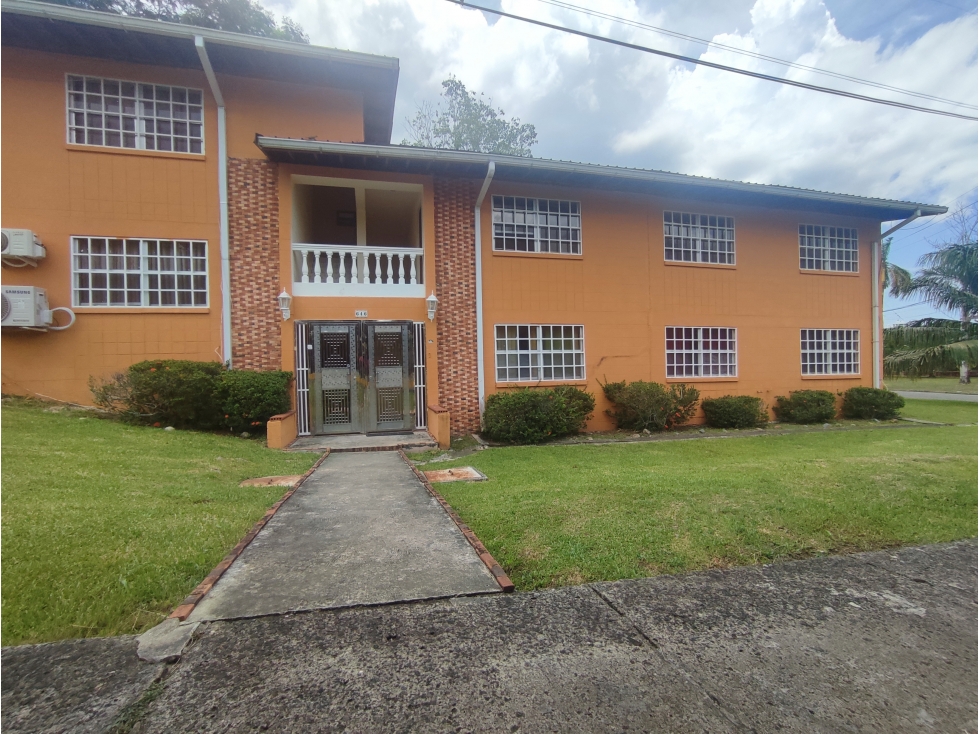 Edificio en Clayton