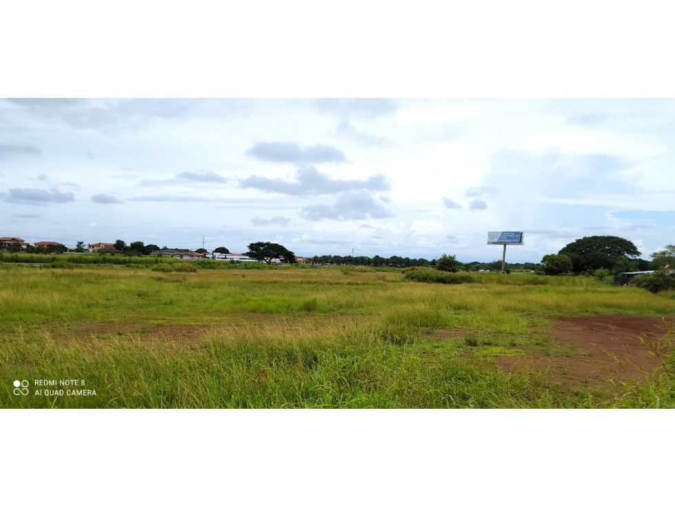 Se Vende Terreno en Aguadulce - 2