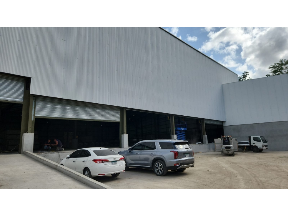 Centro Logístico Las Mañanitas — foto 2