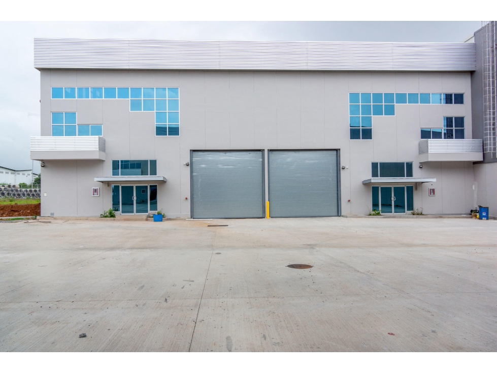 Se alquila bodega en Tocumen Commercial Park