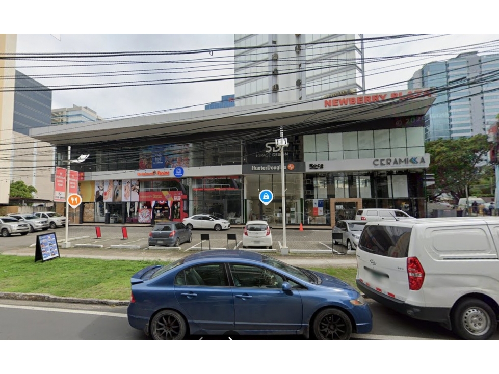 Se Alquila Local en Newberry Plaza