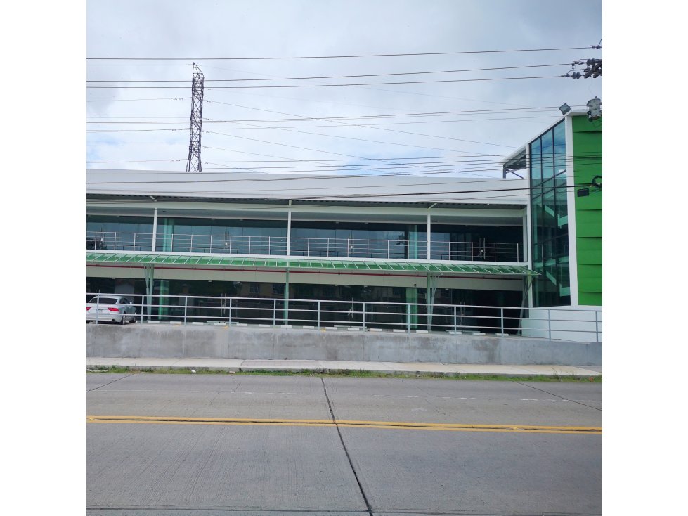Se Vende Local Comercial en Condado del Rey - 5