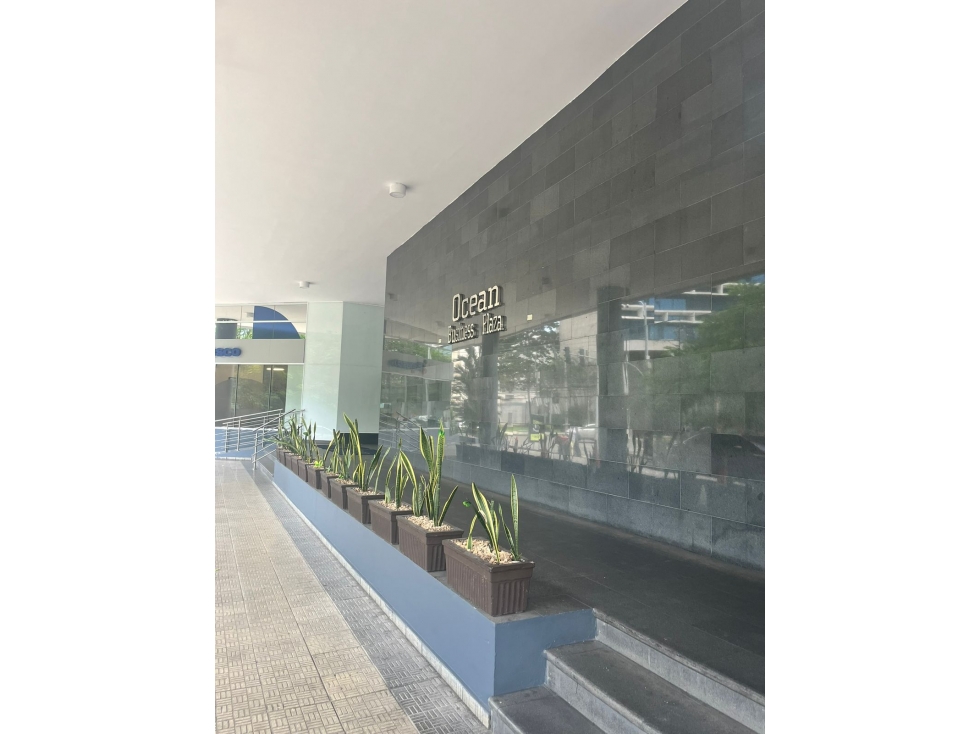 Ocean Business Plaza (Torre Banesco) - Oficina 2207