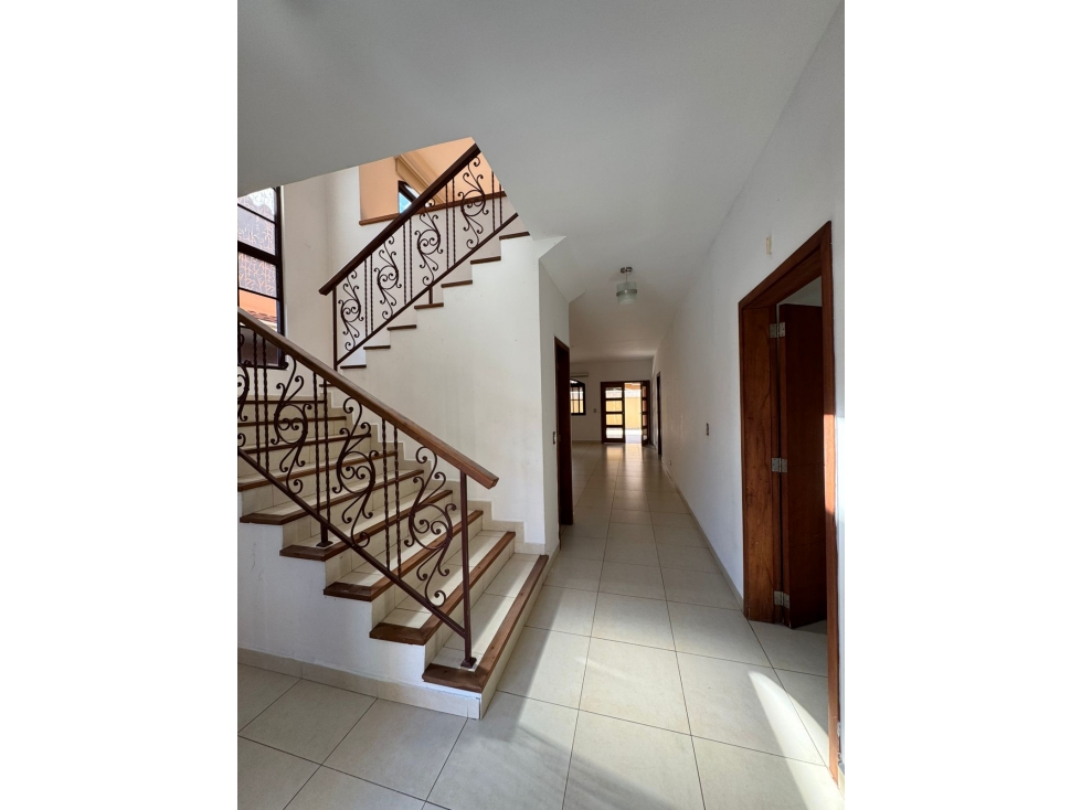 SEA CONFIABLE VENDE CASA EN EL DORAL COSTA SUR — foto 2