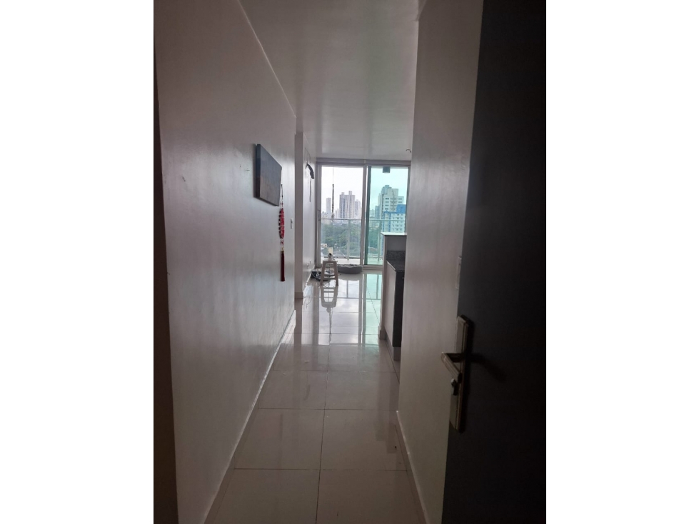 SEA CONFIABLE VENDE REMATE BANCARIO PH MIDPARK 2 RECAMARAS — foto 2