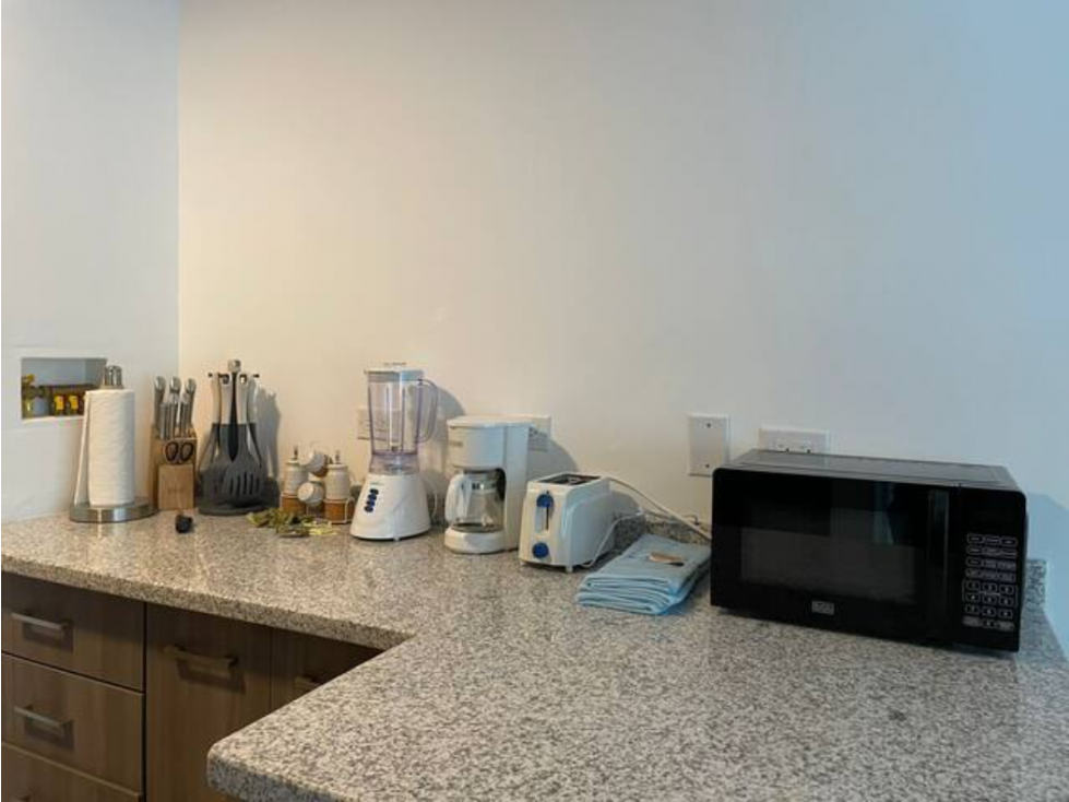 SEA CONFIABLE ALQUILA CON OPCION A COMPRA PH 43 GREEN VIEW AV BALBOA — foto 4