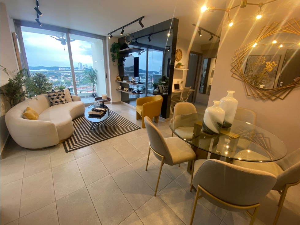 SEA CONFIABLE VENDE APARTAMENTO PH RISE 2 RECAMARAS MAS SALA FAMILIAR