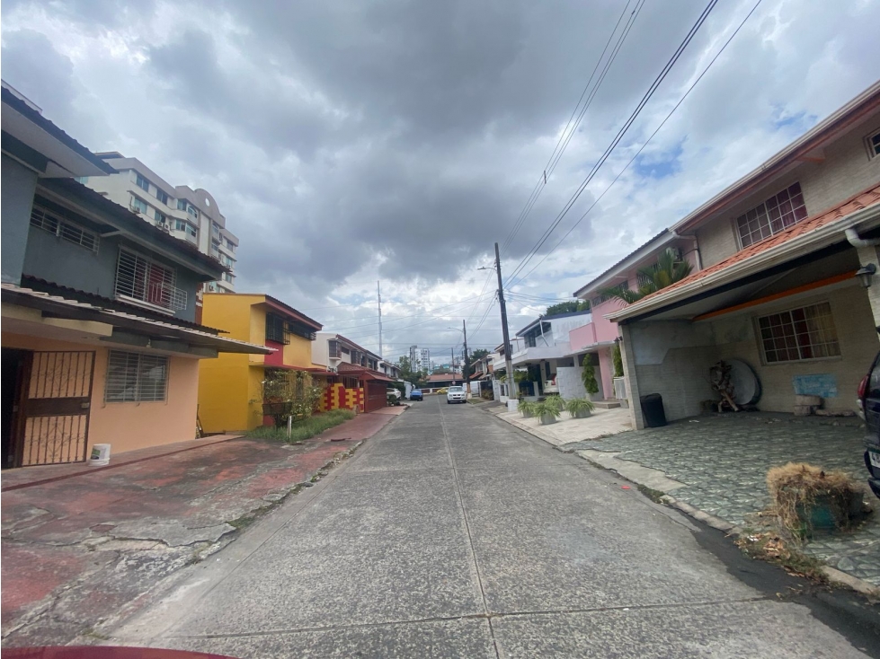 SEA CONFIABLE VENDE LOTE PARA DESARROLLO DE CASAS EN AV SANTA ELENA — foto 5